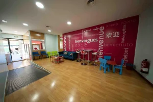 up-language-school-by-hiberno-academia-de-ingles-en-terrassa-109